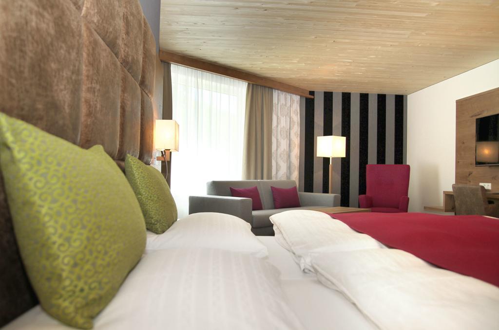 Hotel Krone Langenegg ภายนอก รูปภาพ
